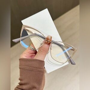 1pc Women's Metal Cat-Eye Glasses